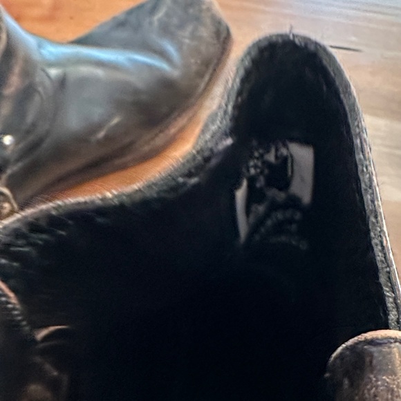 Frye Distressed Black Leather Smith Harness Men's Boots - Picture 9 of 10